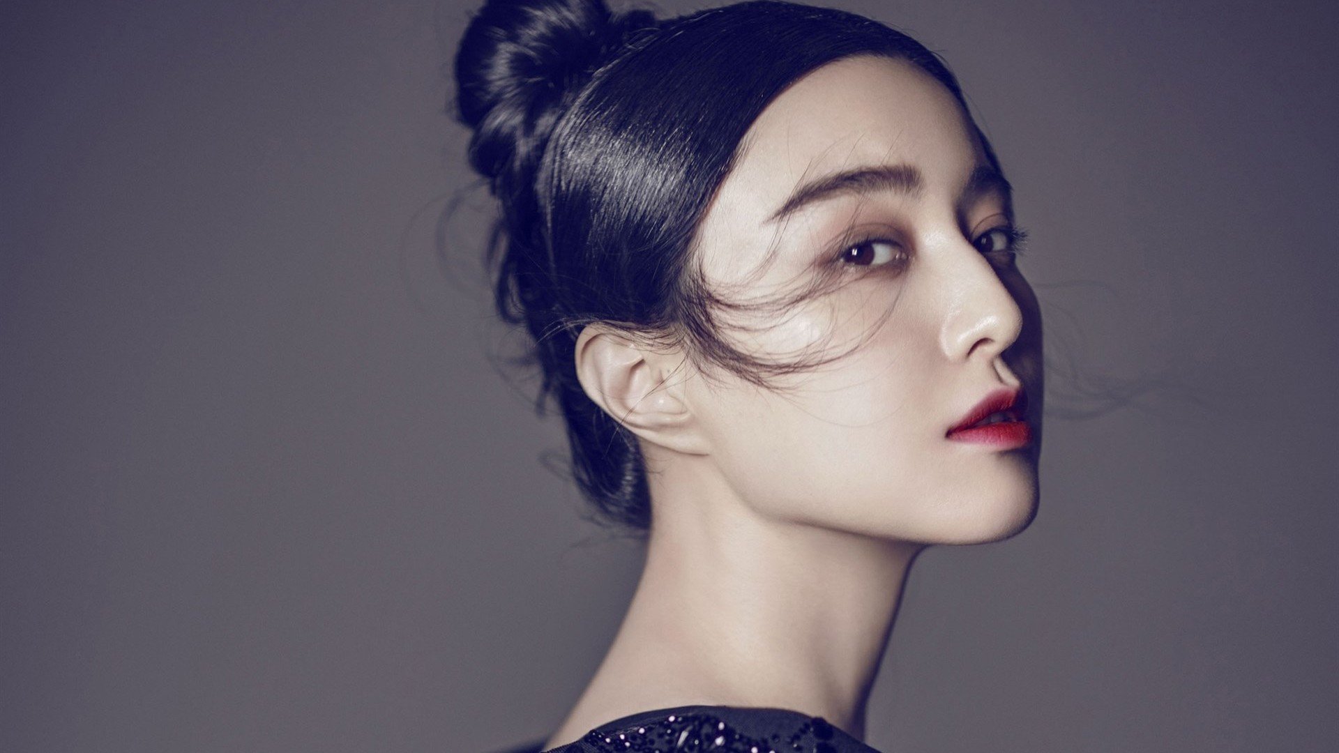 kaiyun开云·官方网站-五大联赛是否更依赖快速推进转移破解紧凑阵型，五大联赛转会窗口什么时候关闭